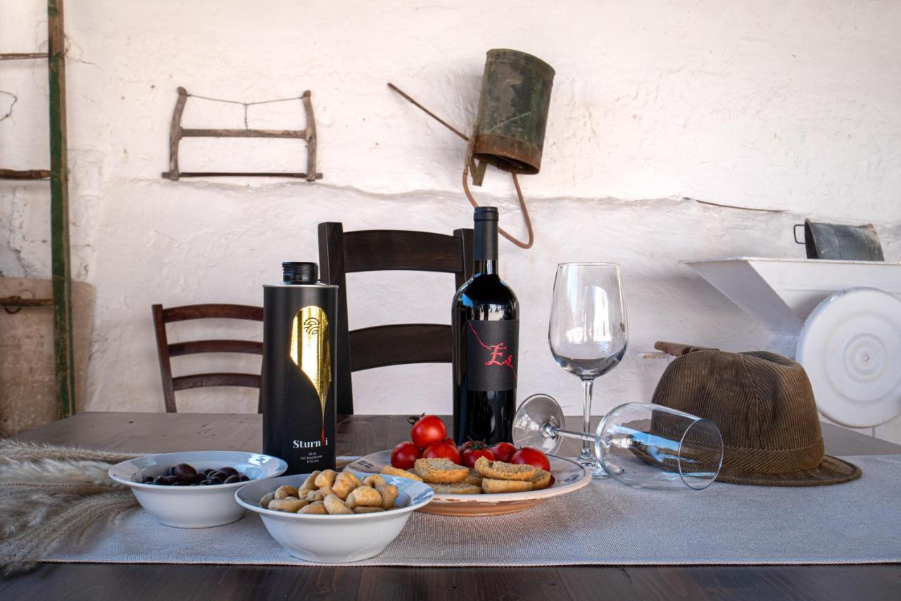 Masseria Borgo Santuri ออสตูนี ภายนอก รูปภาพ