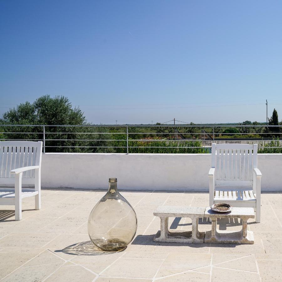 Masseria Borgo Santuri ออสตูนี ภายนอก รูปภาพ