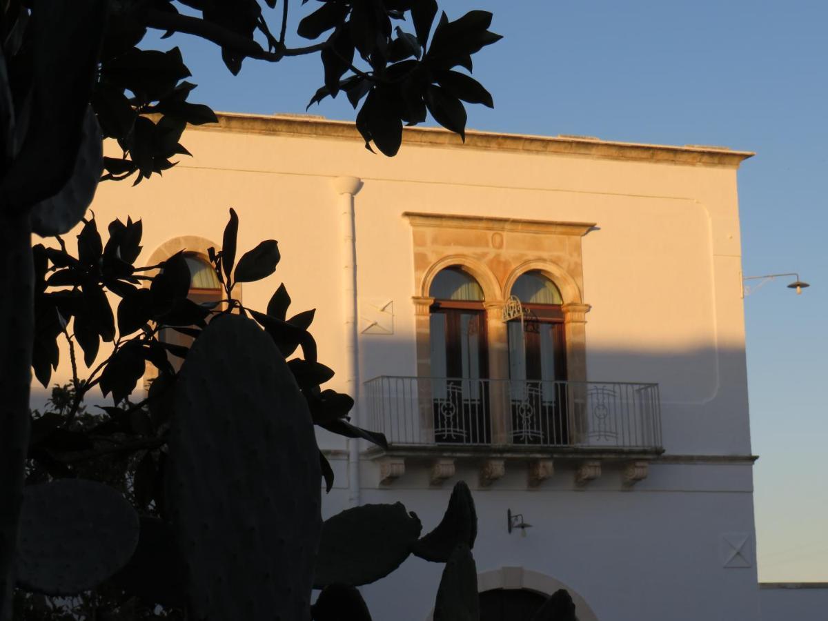 Masseria Borgo Santuri ออสตูนี ภายนอก รูปภาพ