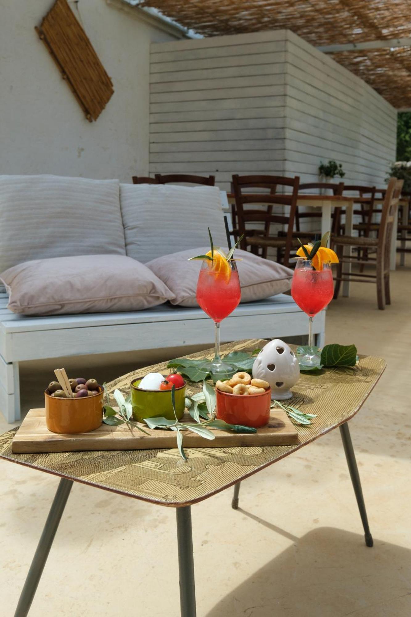 Masseria Borgo Santuri ออสตูนี ภายนอก รูปภาพ